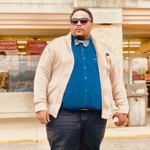 Meet your Posher, Curtis